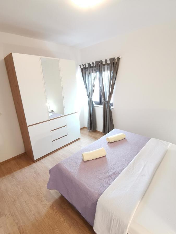 Apartman Sintic Krk Town Eksteriør bilde