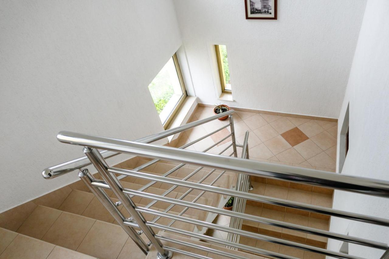 Apartman Sintic Krk Town Eksteriør bilde